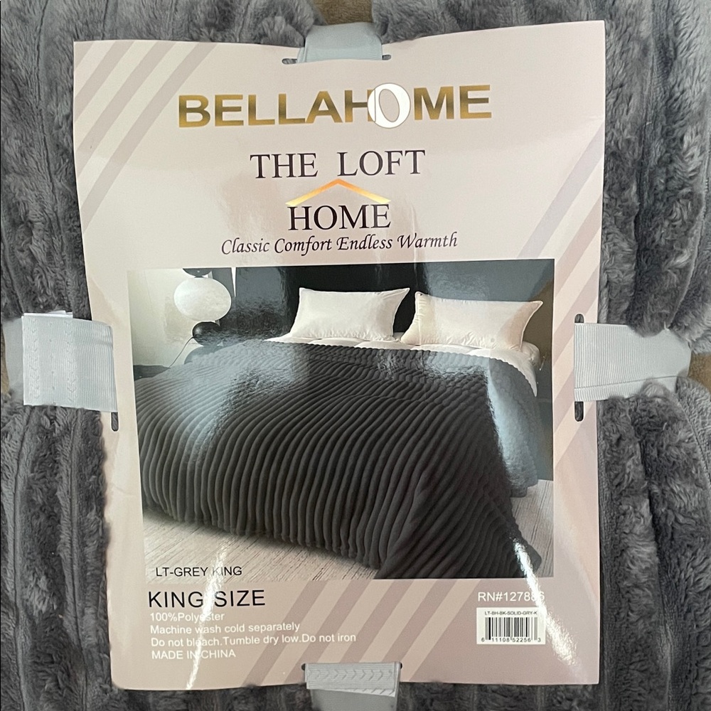 The Loft Home King Size Plush Bedspread - Light Grey